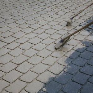 Resealing an Existing Driveway 1 a 300x300 1